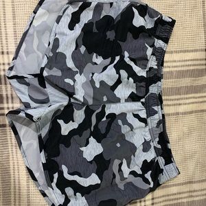 Camo active shorts